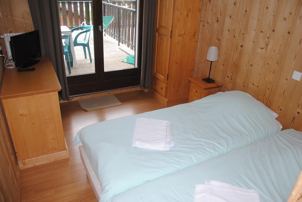 Hotel Les Combelles Châtel Quarto foto